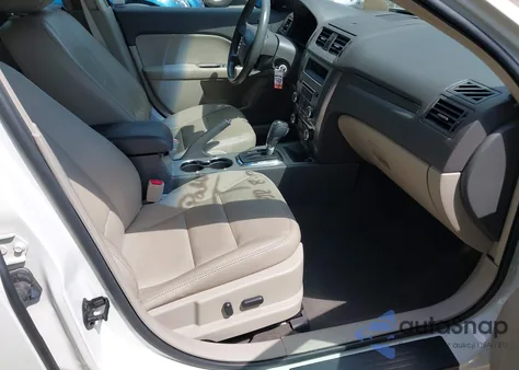 2011 Ford Fusion Sel z USA, uszkodzony, nr VIN 3FAHP0JG7BR233344